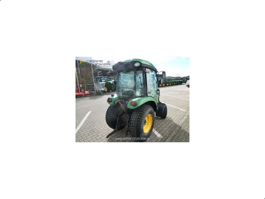 John Deere 3720 - Traktorer - Kompakt traktorer - 5