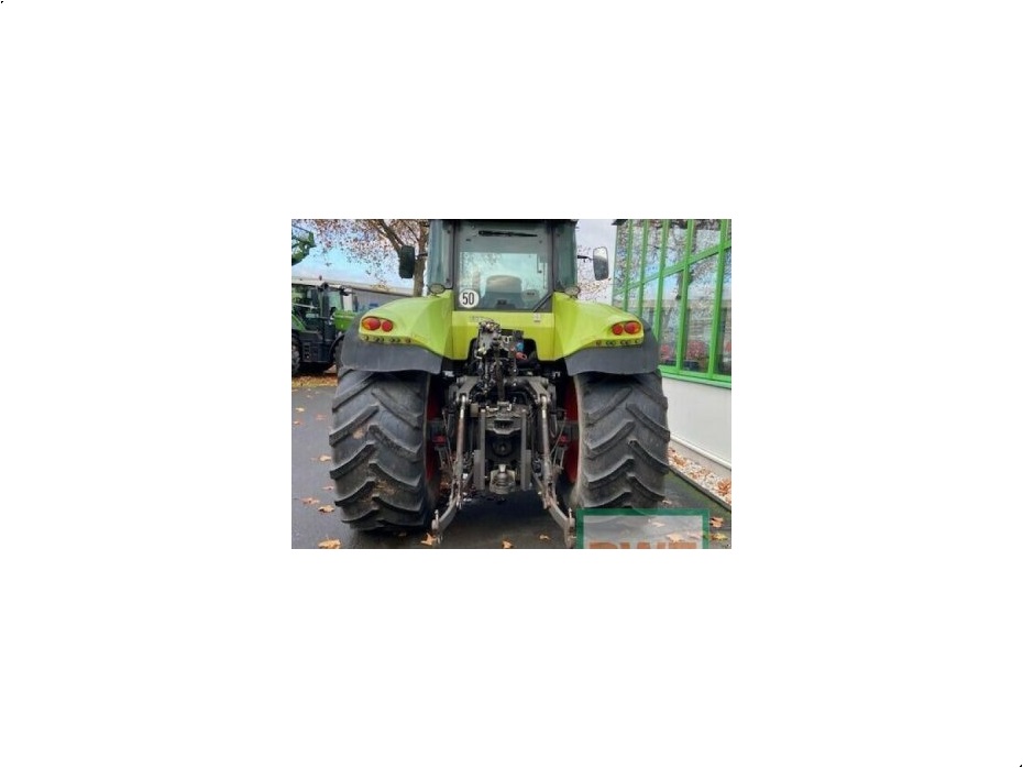 - - - Axion 810 - Traktorer - Traktorer 2 wd - 4