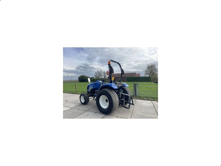 New Holland Boomer 3045hst - Traktorer - Traktorer 2 wd - 5