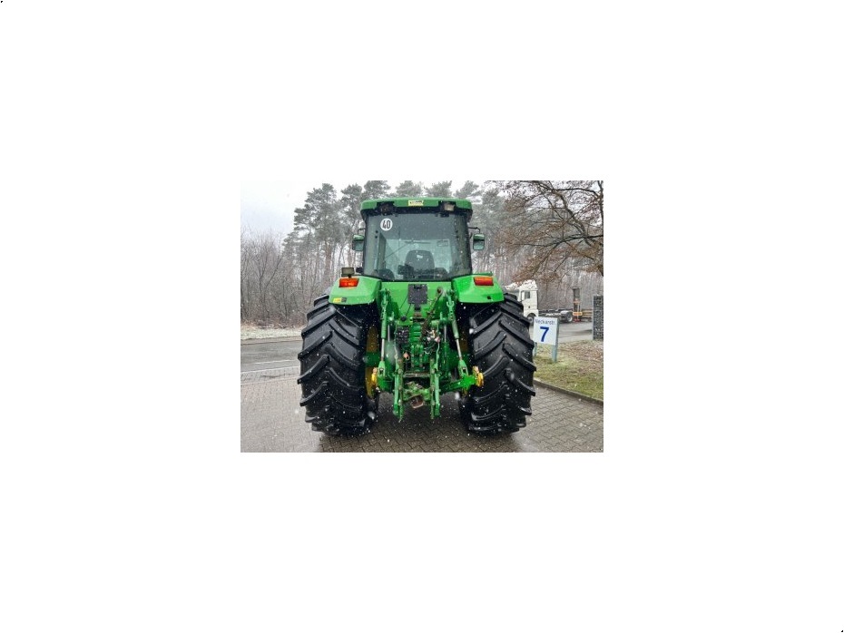 John Deere 8100 - Traktorer - Traktorer 2 wd - 4