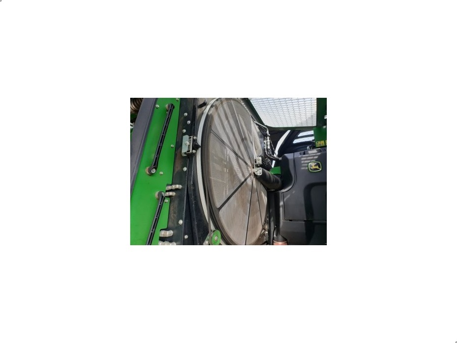 John Deere 8400 - Høstmaskiner - Selvkørende finsnittere - 7