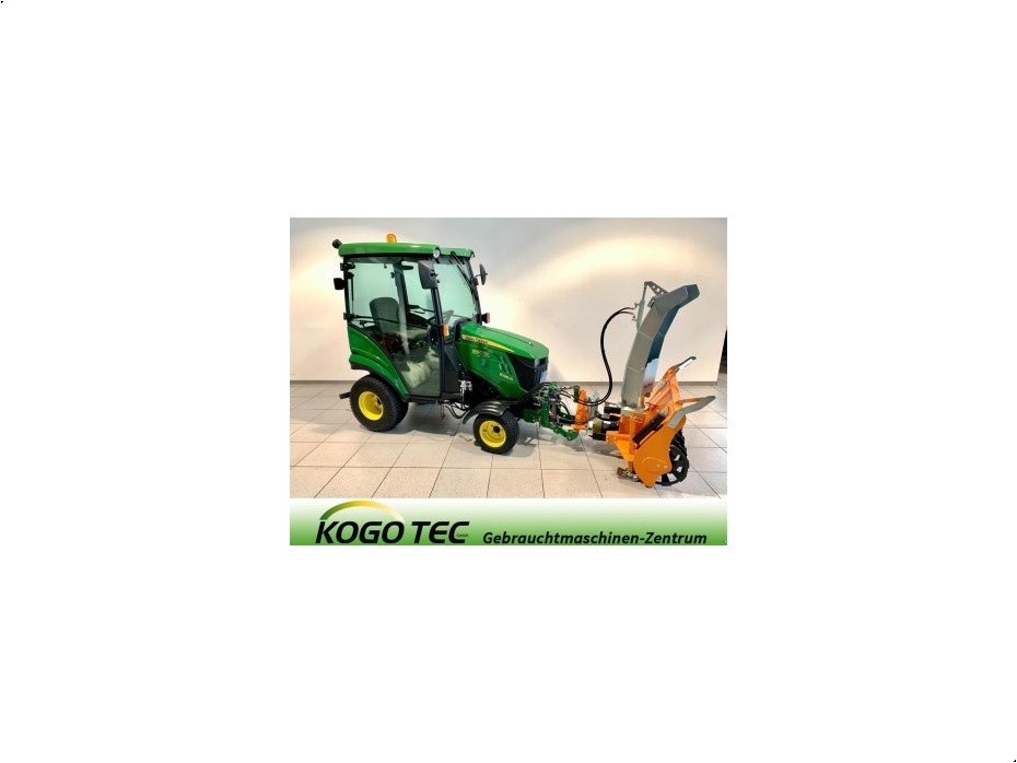 John Deere 1026R mit Matev Schneefräse - Traktorer - Kompakt traktorer - 1