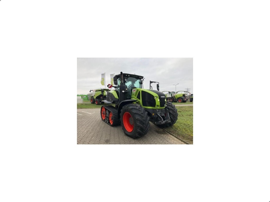 - - - AXION 960 TERRATRAC - Traktorer - Traktorer 2 wd - 3