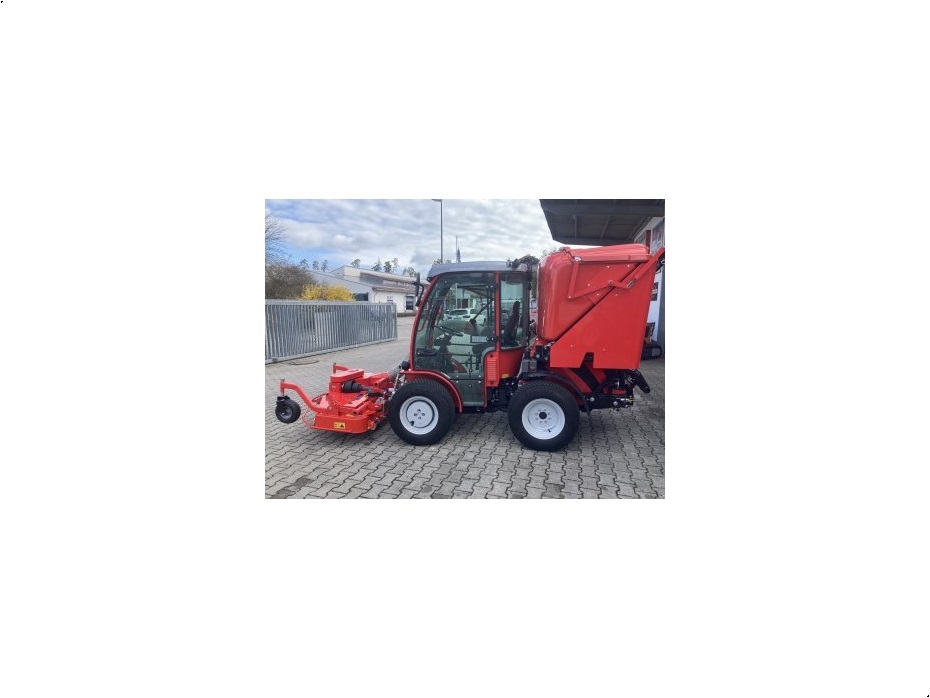- - - SP 4800 - Traktorer - Kompakt traktorer - 3