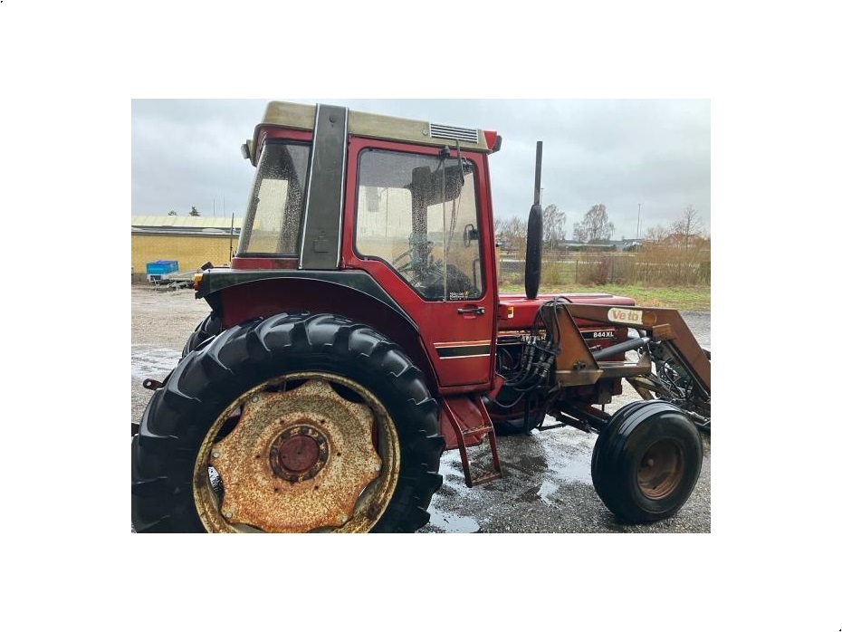 Case IH 844 XL - Traktorer - Traktorer 4 wd - 4