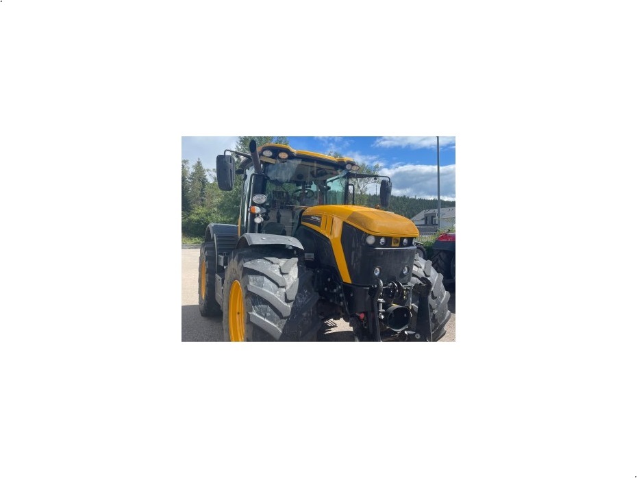 - - - Fastrac 4220 - Traktorer - Traktorer 2 wd - 4