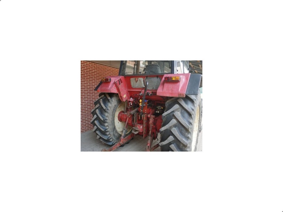 - - - IHC 1455 - Traktorer - Traktorer 2 wd - 7