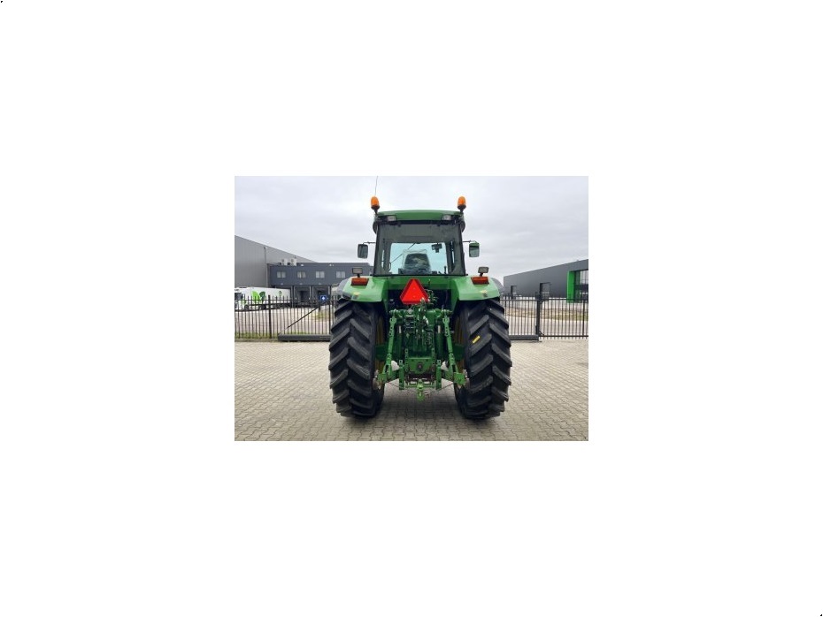 John Deere 7710 - Traktorer - Traktorer 2 wd - 4
