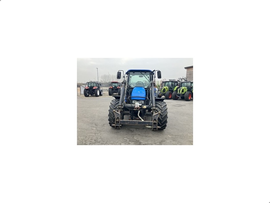 New Holland TL80 (4WD) - Traktorer - Traktorer 2 wd - 2