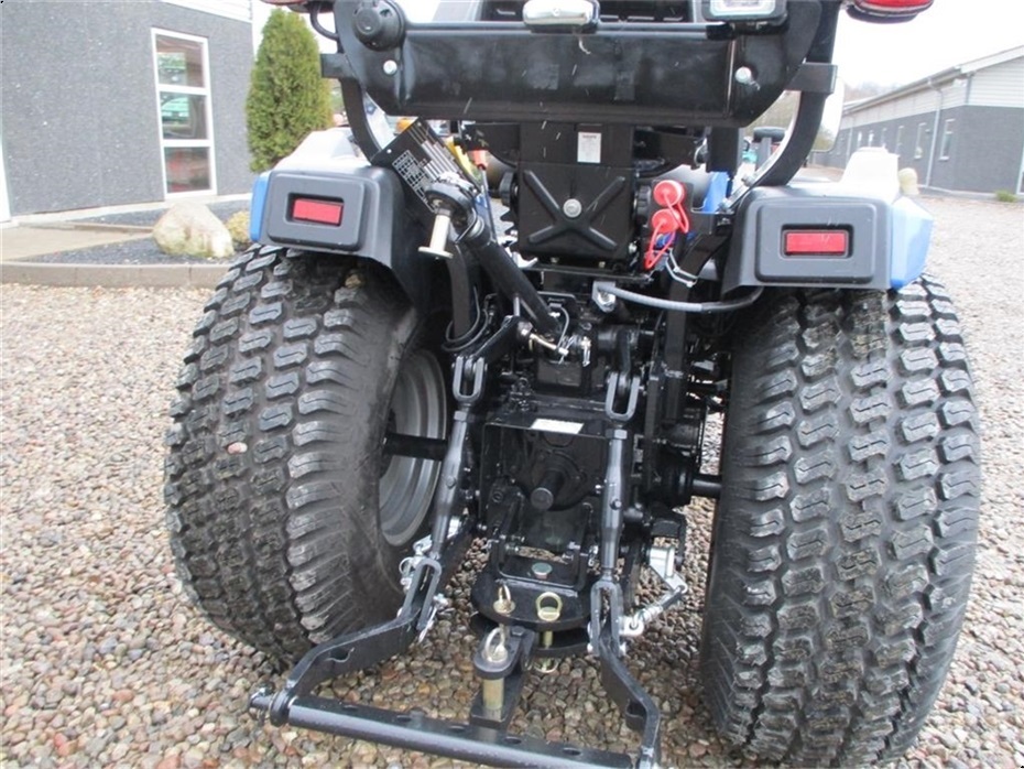 Solis 26 HST Hydrostat Turf hjul. - Traktorer - Traktorer 4 wd - 12