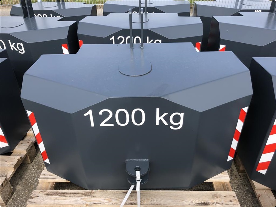 - - - 1200 kg vægtklods - Traktor tilbehør - Frontvægte - 1