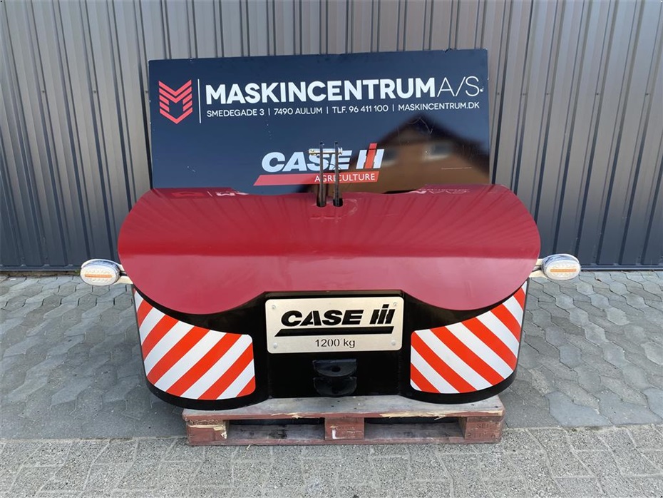 Case IH Frontvægtklods 1200 kg med lys - Traktor tilbehør - Frontvægte - 1