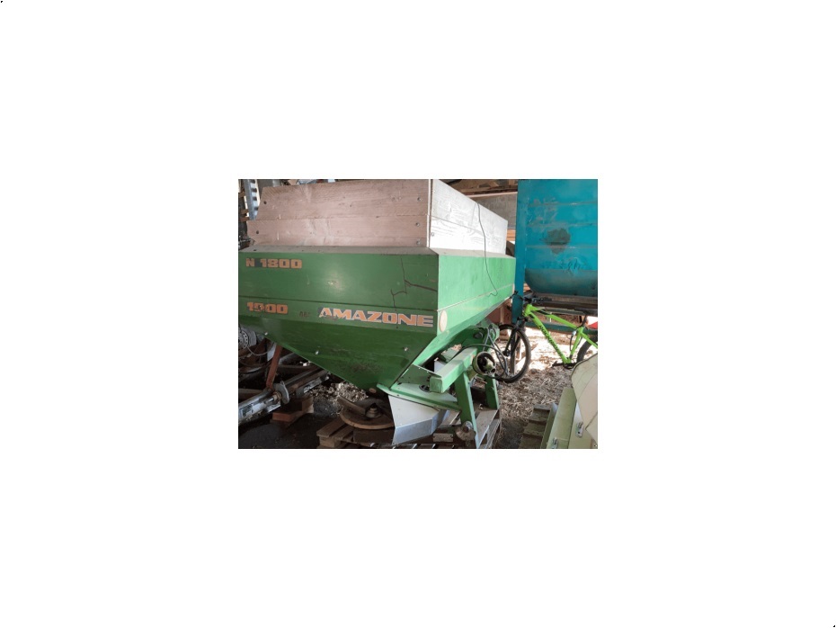 Amazone ZAM COMPACT1800 - Gødningsmaskiner - Liftophængte gødningsspredere - 1