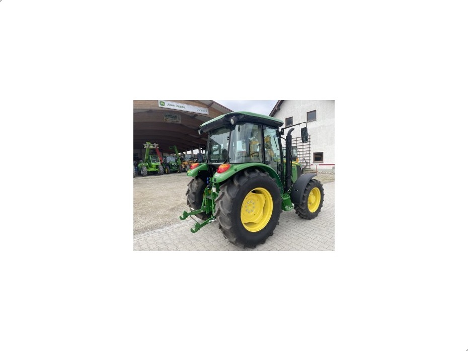 John Deere 5067 E - Traktorer - Traktorer 2 wd - 4