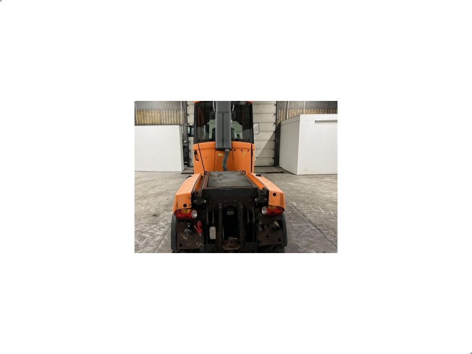 Holder C250 - Traktorer - Kompakt traktorer - 6