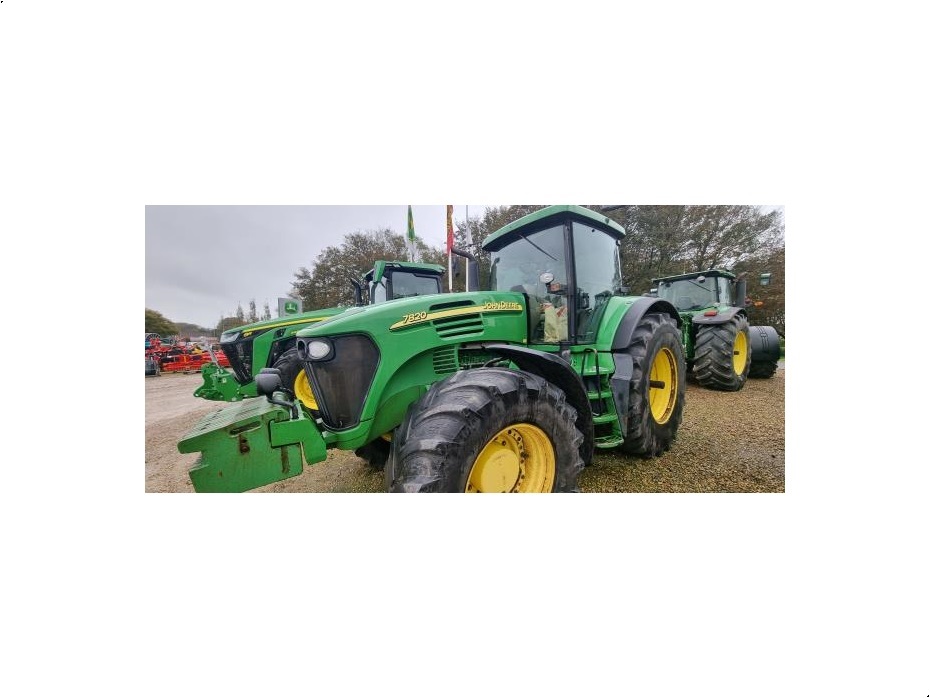 John Deere 7820 PLUS - Traktorer - Traktorer 4 wd - 1