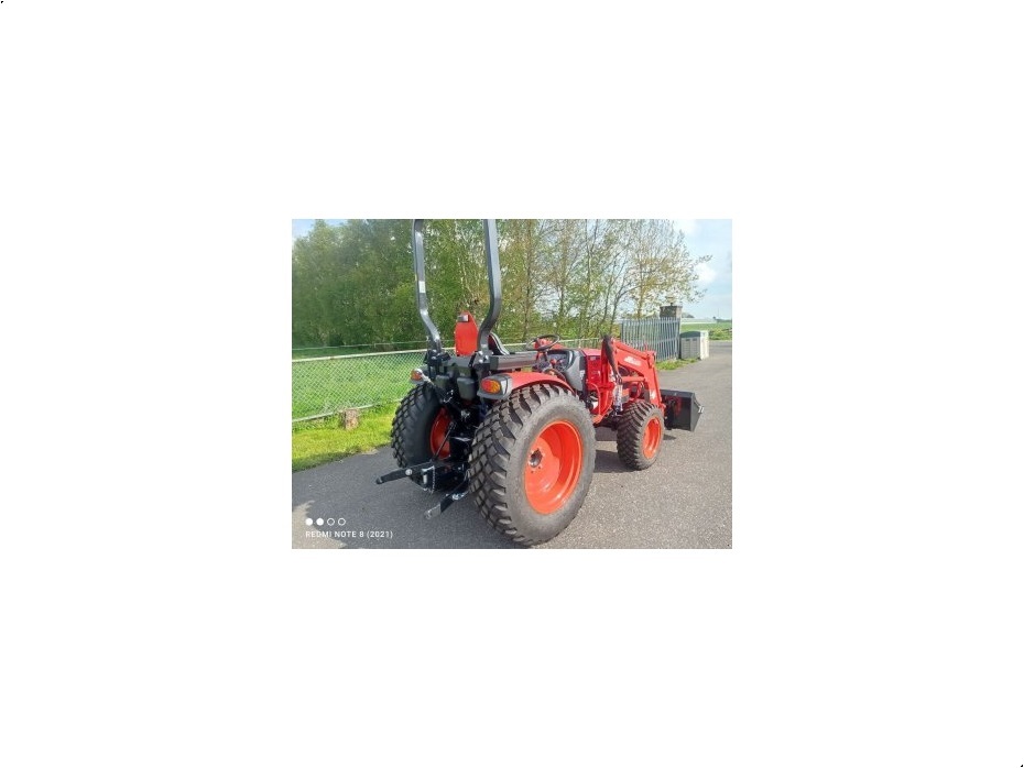 - - - CK4030 HST - Traktorer - Traktorer 2 wd - 3