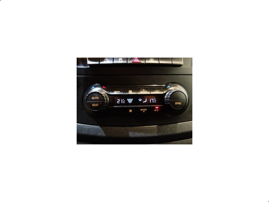 - - - Mercedes Benz Vito 114 CDI Lang Automaat / Automatische AC / Navigatie / Cruis - Vogne - Kombivogne - 8