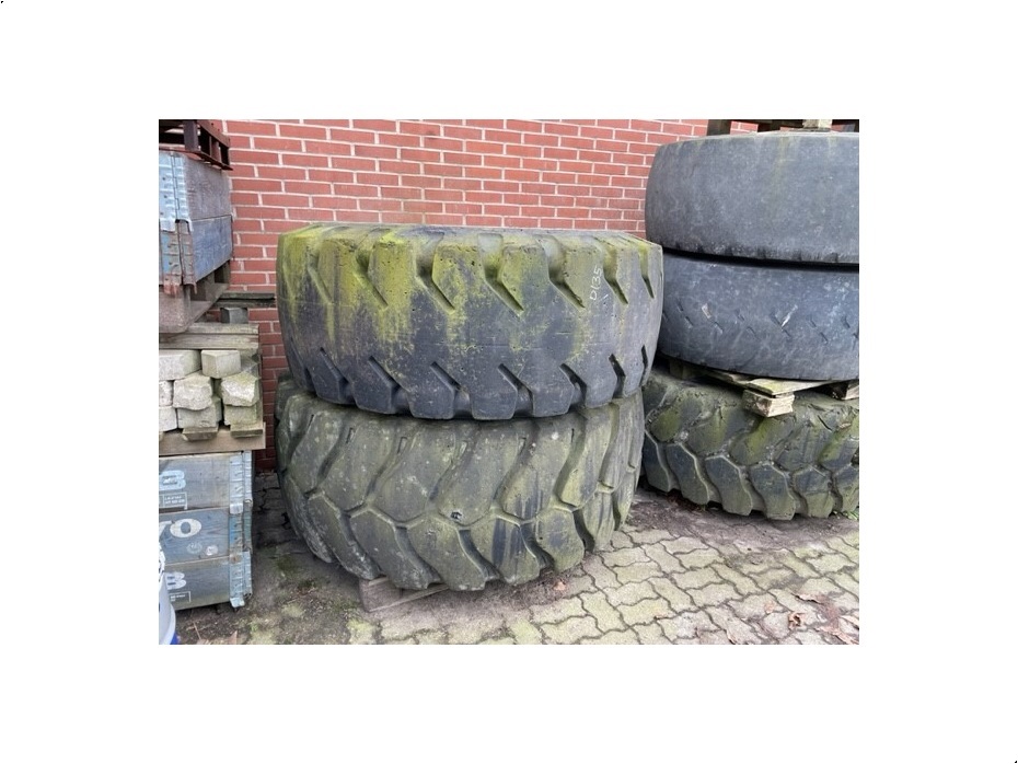 Michelin 23.5R25 D135 - Hjul/larvefødder - Dæk - 1