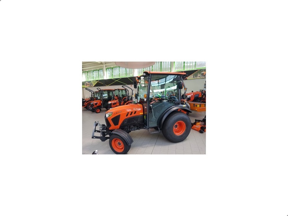 Kubota LX351 CAB - Traktorer - Kompakt traktorer - 6