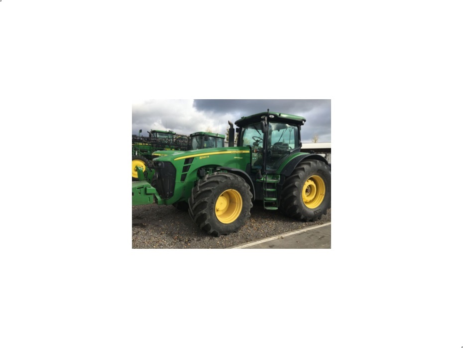John Deere 8320R - Traktorer - Traktorer 2 wd - 1