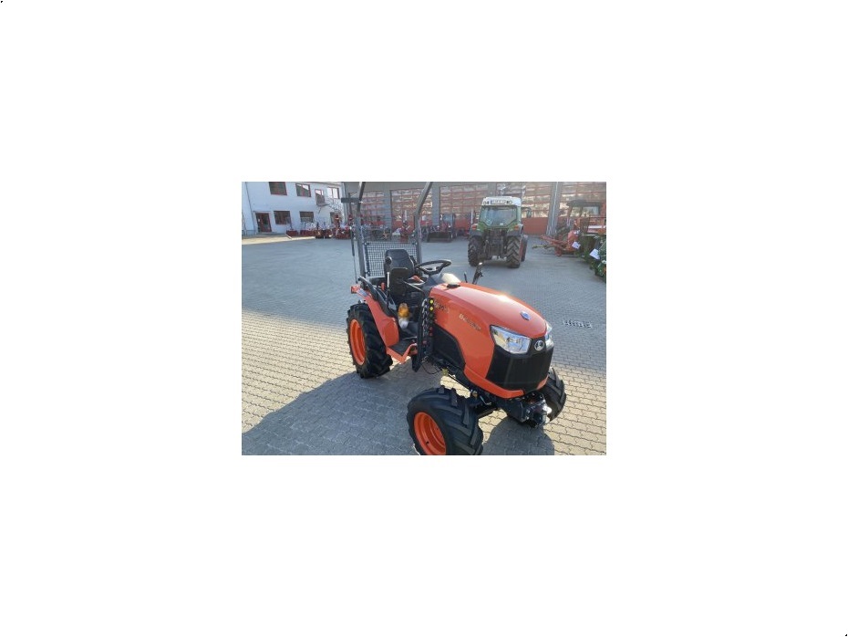 Kubota B2261 ROPS - Traktorer - Kompakt traktorer - 2