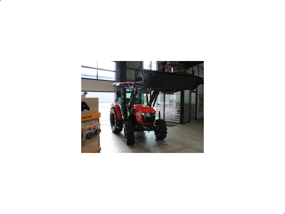 - - - 5025C - Traktorer - Traktorer 2 wd - 5
