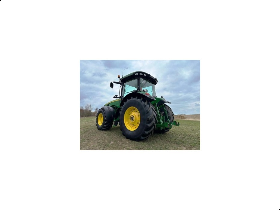John Deere 8335R - Traktorer - Traktorer 2 wd - 5