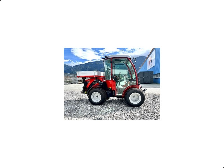 - - - SP 4800 - Traktorer - Kompakt traktorer - 6