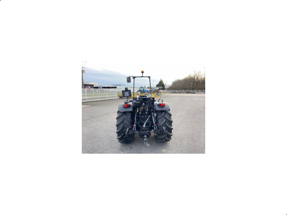 New Holland T 4.100 LP - Traktorer - Traktorer 4 wd - 6