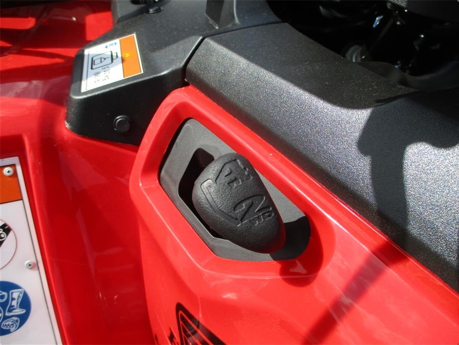 Honda TRX 420FE Traktor STORT LAGER AF HONDA  ATV. Vi hjælper gerne med at levere den til dig, og bytter gerne. KØB-SALG-BYTTE se mere på www.limas.dk - ATV - 8