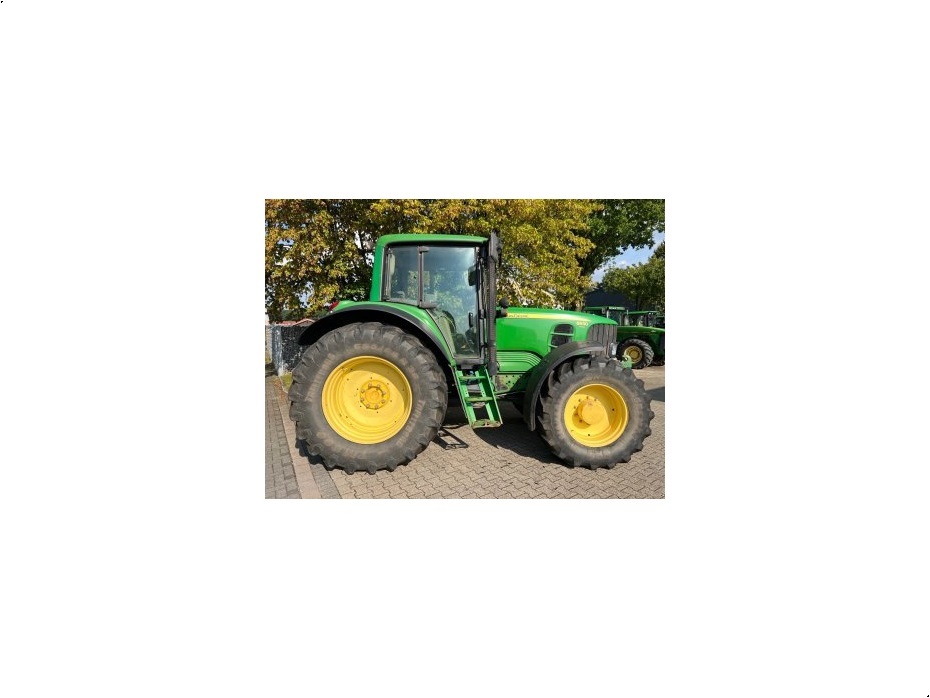 John Deere 6830 Premium - Traktorer - Traktorer 2 wd - 6