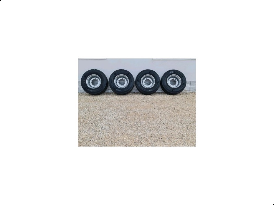 - - - Reifen 385/65 R 22.5 mit Felgen Kipper-Reifen Anhänger Räder Kompletträder - Traktor tilbehør - Dæk - 1