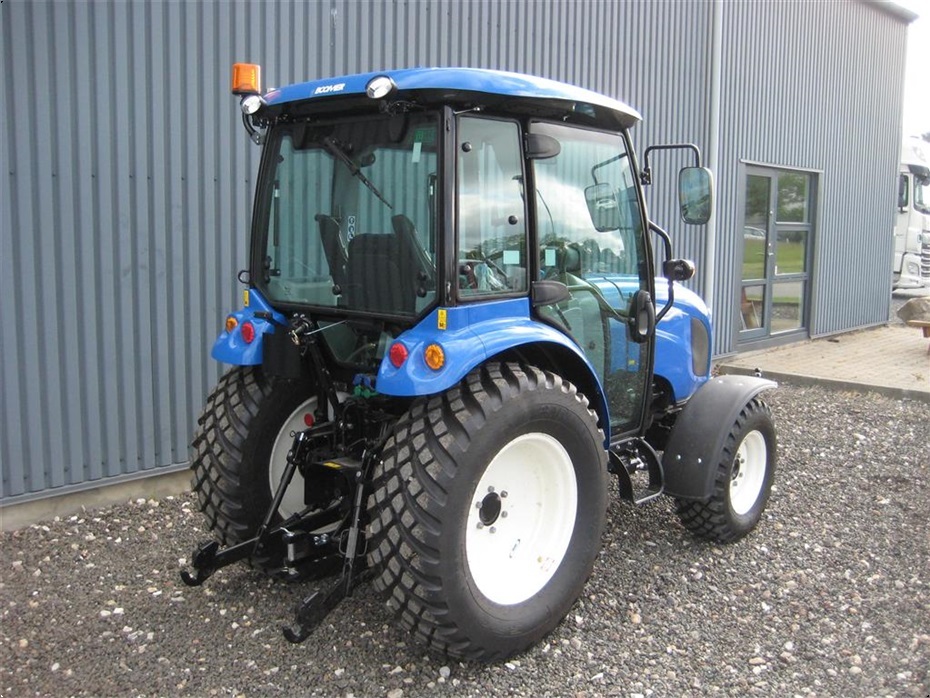 New Holland Boomer 55 Frontlift / Front PTO - Traktorer - Kompakt traktorer - 2