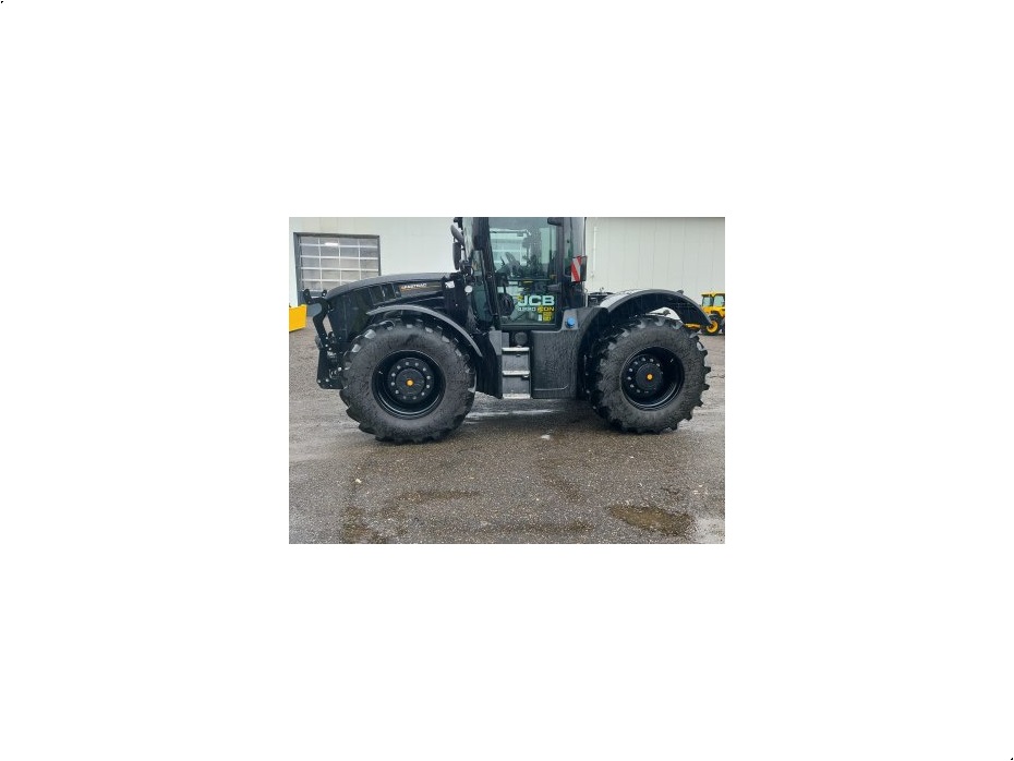 - - - 4220 I-CON Demo - Traktorer - Traktorer 2 wd - 1