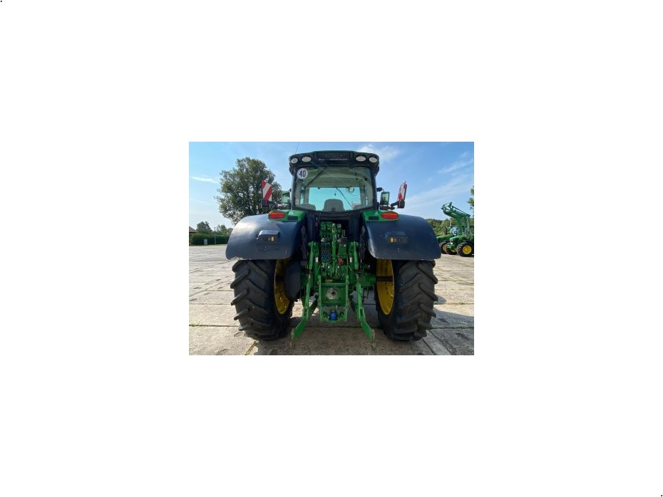 John Deere 6215R AutoPowr - Traktorer - Traktorer 2 wd - 4