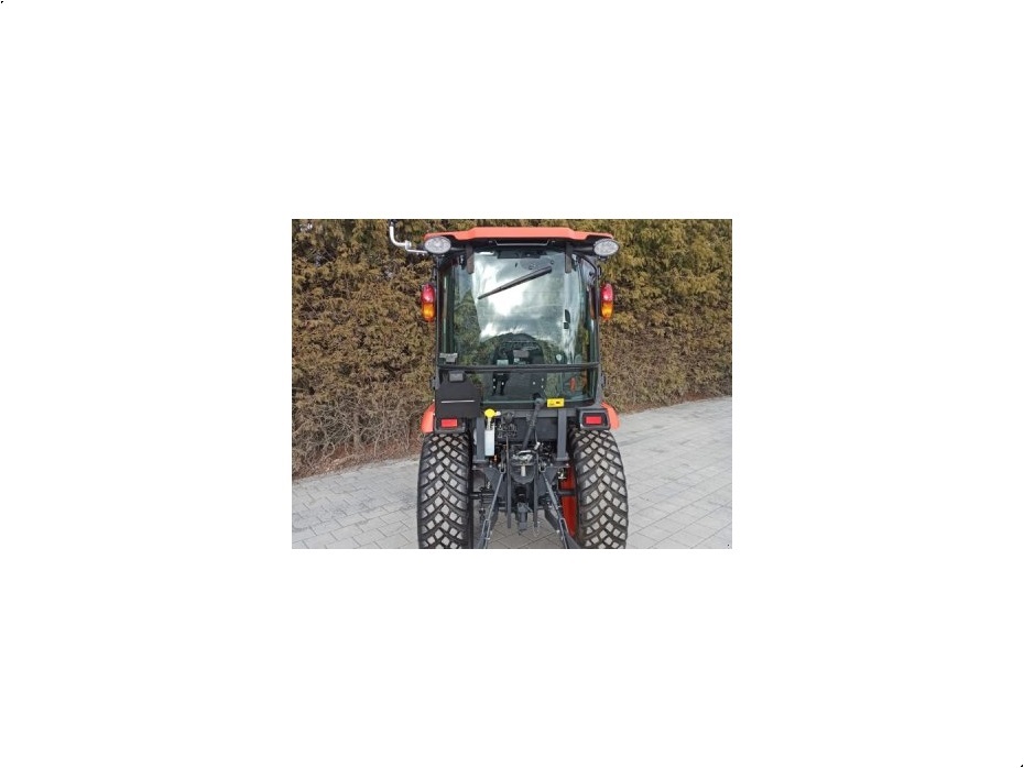 Kubota B2-261 - Traktorer - Kompakt traktorer - 4