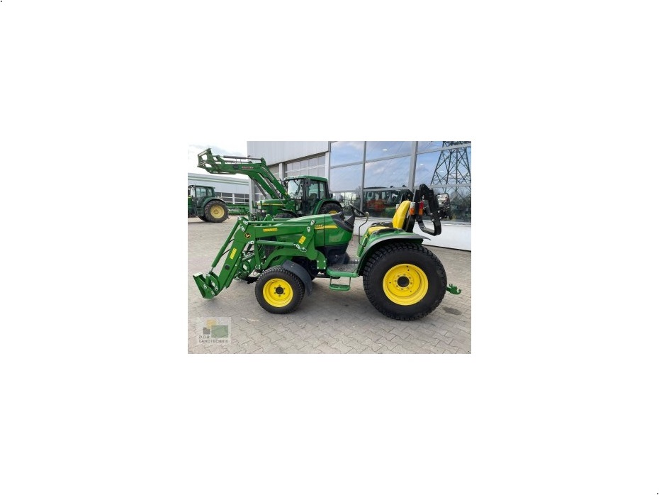 John Deere 3520 e-hydro - Traktorer - Kompakt traktorer - 8