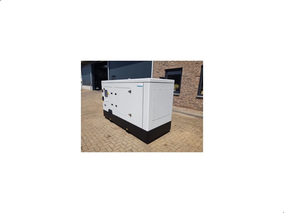 - - - HFW60 Iveco Stamford 60 kVA Supersilent generatorset New ! - Generatorer - 2
