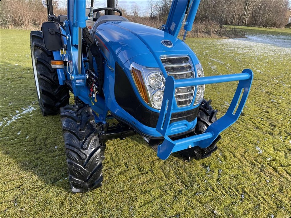 LS MT3.40 HST - Traktorer - Kompakt traktorer - 5