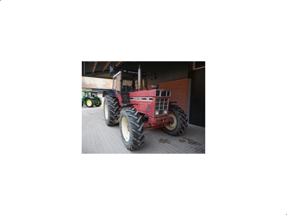 - - - IHC 1455 - Traktorer - Traktorer 2 wd - 2