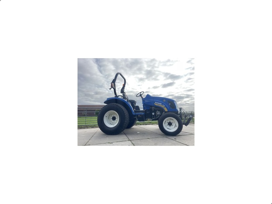New Holland Boomer 3045hst - Traktorer - Traktorer 2 wd - 6