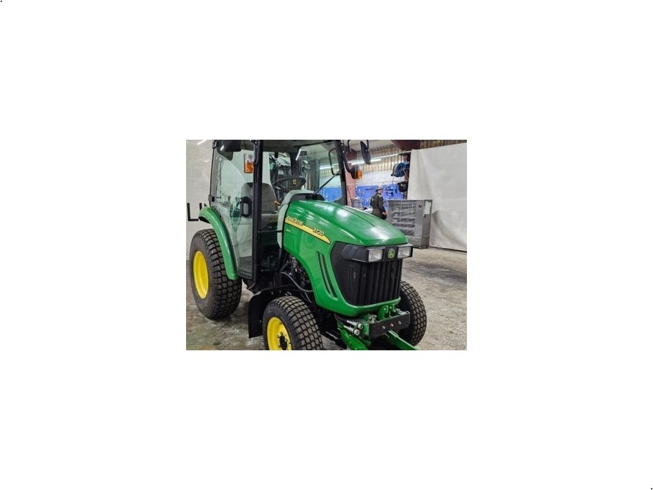 John Deere 3720 - Traktorer - Traktorer 2 wd - 3