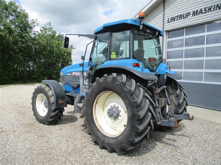 New Holland 8670 - Traktorer - Traktorer 4 wd - 3