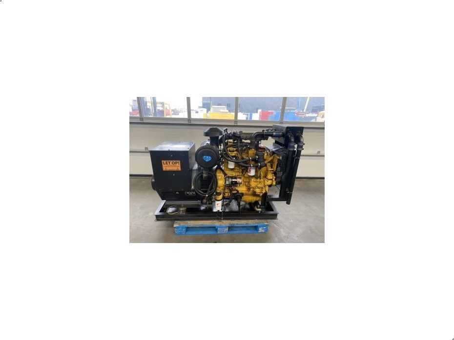 - - - 4045 HFU 79 Stamford 120 kVA generatorset - Generatorer - 7