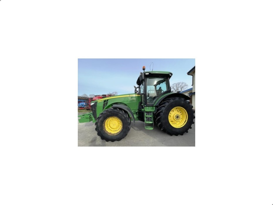 John Deere 8335R - Traktorer - Traktorer 2 wd - 4
