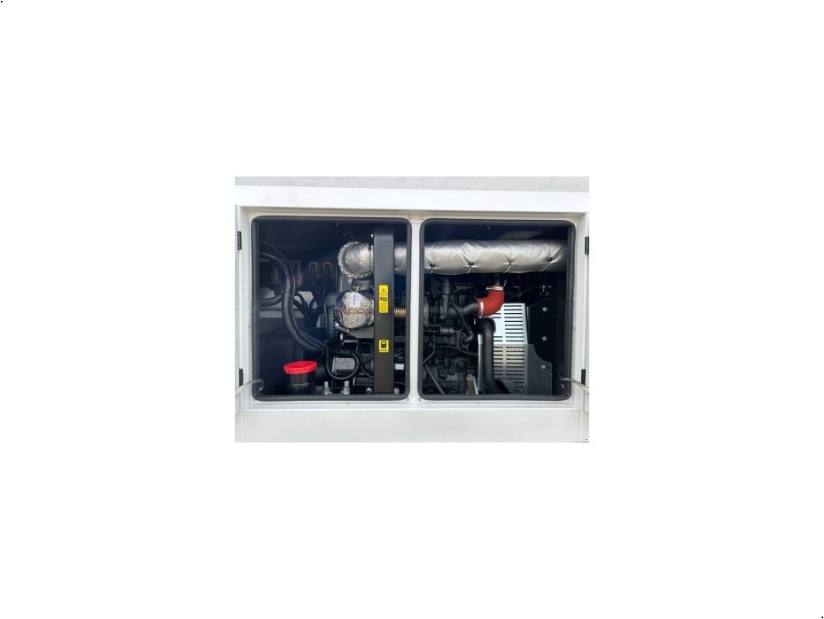 - - - TD2.9 L4 - 43 kVA Stage V Generator - DPX-19010 - Generatorer - 5