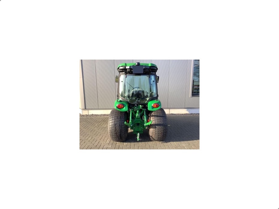 John Deere 3039R - Traktorer - Kompakt traktorer - 5