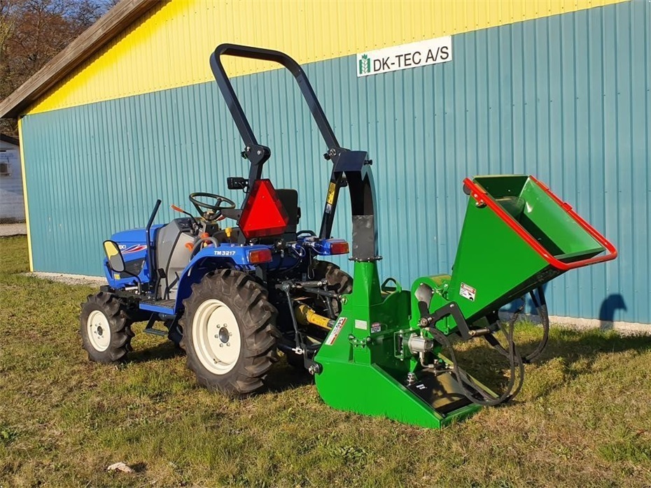 DK-TEC Med egen hydraulik til traktor - Flishugger - 2