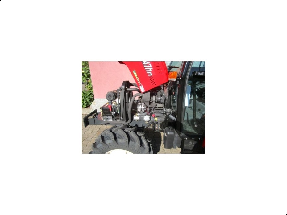- - - F 50 Cn - Traktorer - Kompakt traktorer - 4